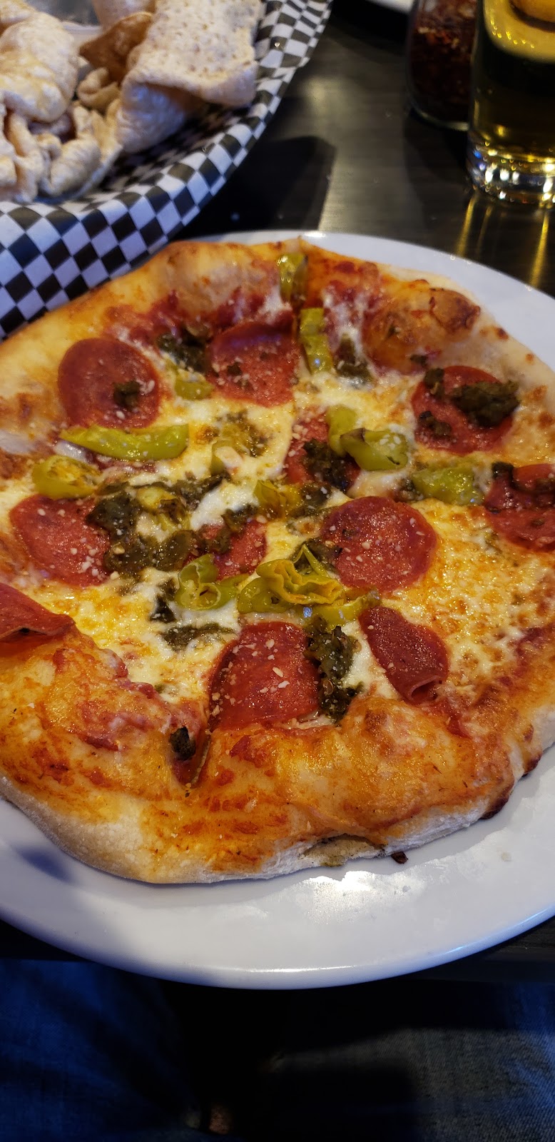 ThunderZone Pizza and Tap House | restaurant | 2270 Rawlings Blvd, Pueblo, CO 81001, USA | 7192994029 OR +1 719-299-4029