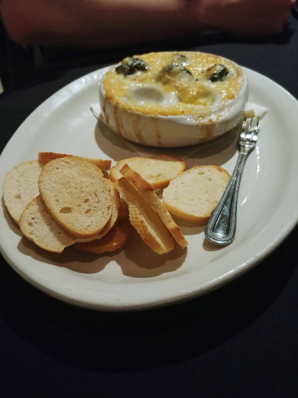 Bizou | restaurant | 259 N Main St, Decatur, IL 62523, USA | 2174227000 OR +1 217-422-7000