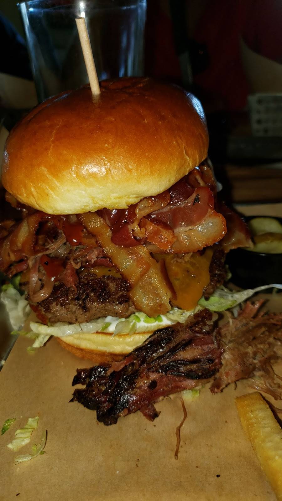 Chilis Grill & Bar | restaurant | 2211 Prairie Center Pkwy, Brighton, CO 80601, USA | 7206851492 OR +1 720-685-1492