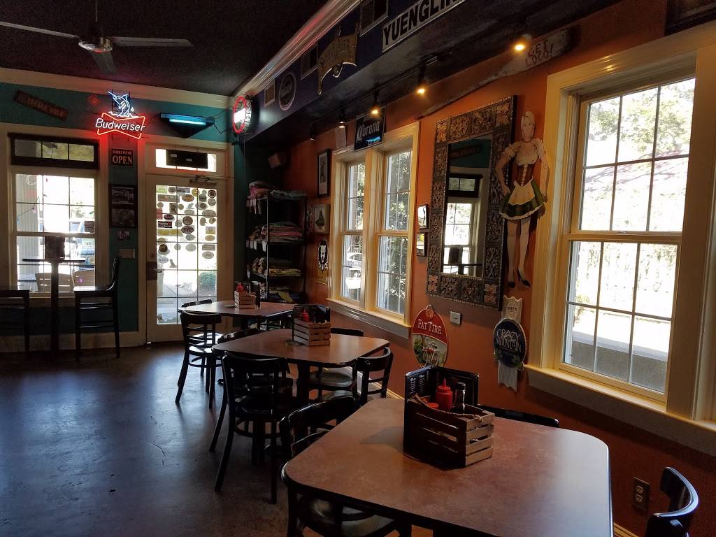 Loco Jos Bar & Grill | restaurant | 602 N Howe St # E, Southport, NC 28461, USA | 9104579009 OR +1 910-457-9009