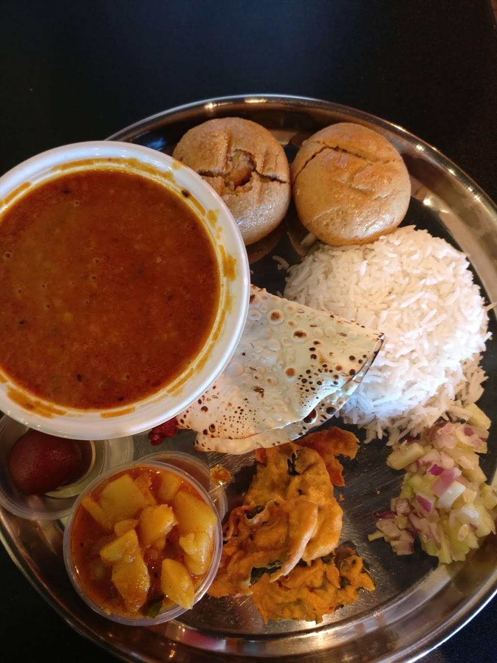 Urban Tawa Indian Kitchen | restaurant | 45172 Ford Rd, Canton, MI 48187, USA | 7343353794 OR +1 734-335-3794