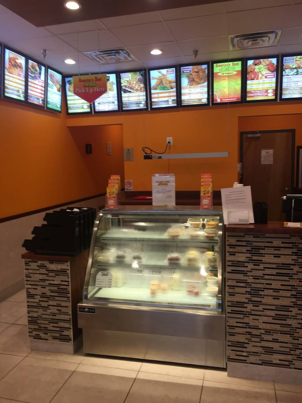 Americas Best Wings | restaurant | Cromwell Field, 7385 Baltimore Annapolis Blvd Suite D-2, Glen Burnie, MD 21061, USA | 4107609700 OR +1 410-760-9700