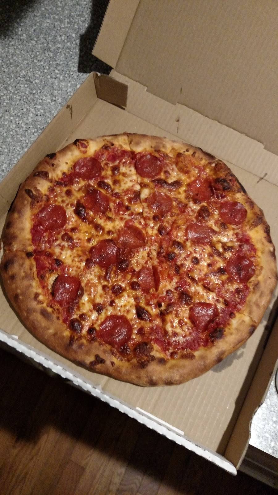 Italian Fresh Pizza | restaurant | 32621 3rd Ave, Black Diamond, WA 98010, USA | 3608865111 OR +1 360-886-5111