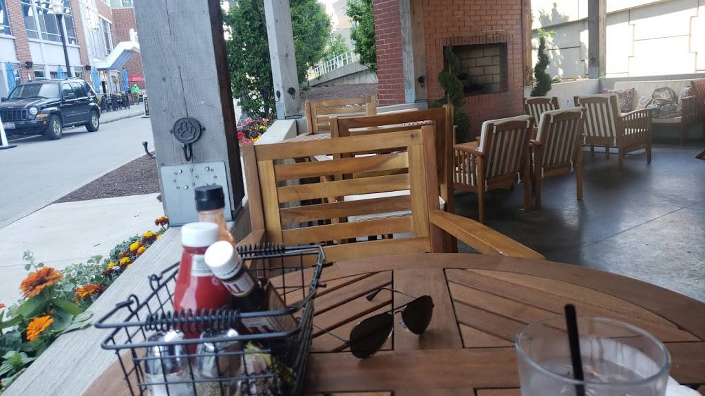 Trumans 216 | restaurant | 1050 W 10th St, Cleveland, OH 44113, USA | 2167955873 OR +1 216-795-5873