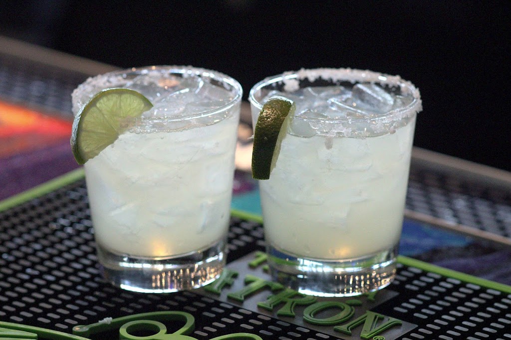 Wandering Donkey Taqueria & Tequila Bar | restaurant | 10121 E Bell Rd Suite 150, Scottsdale, AZ 85260, USA | 4804141212 OR +1 480-414-1212