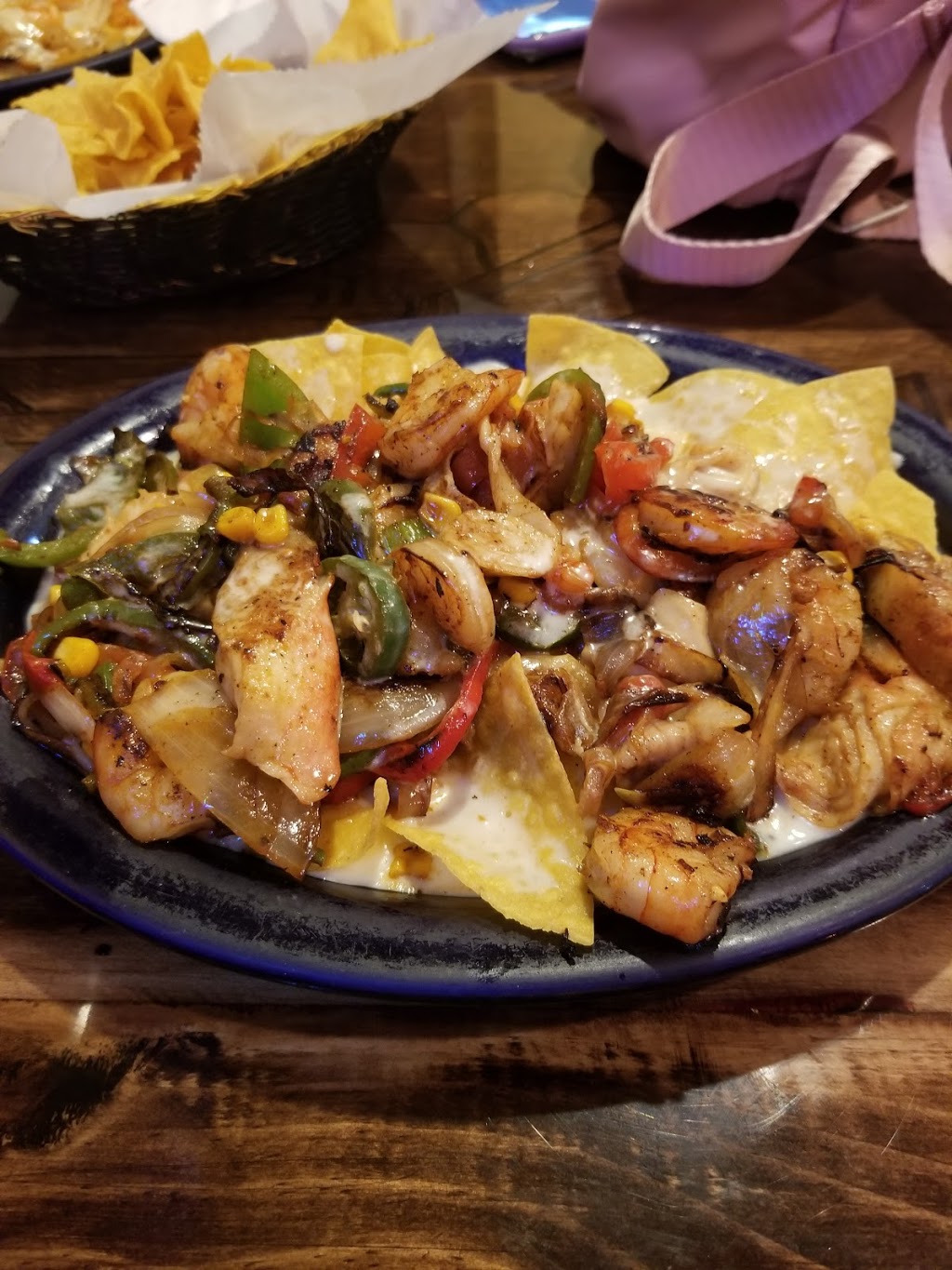 Reyes Mexican Grill and Bar | restaurant | 2019 MS-15, Laurel, MS 39440, USA | 6016490908 OR +1 601-649-0908