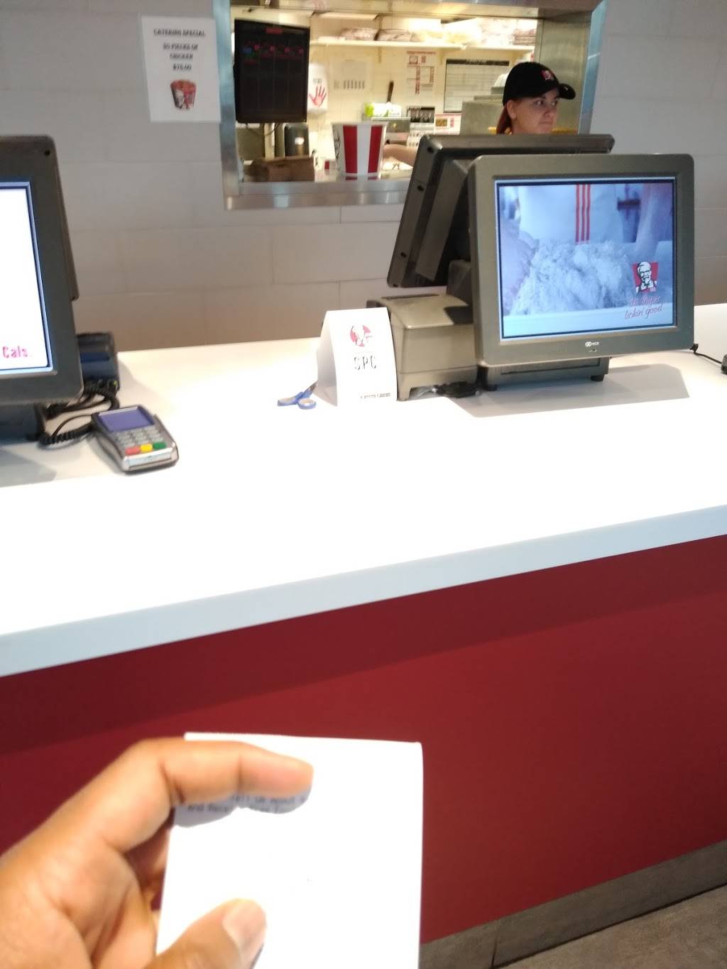 KFC | meal delivery | 7 King St, Delhi, ON N4B 1X5, Canada | 5195822310 OR +1 519-582-2310