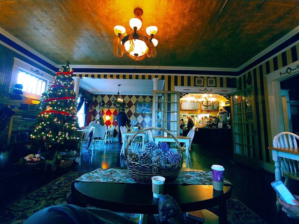 The Queen Bean Coffee House | bakery | 1126 14th St, Modesto, CA 95354, USA | 2095218000 OR +1 209-521-8000