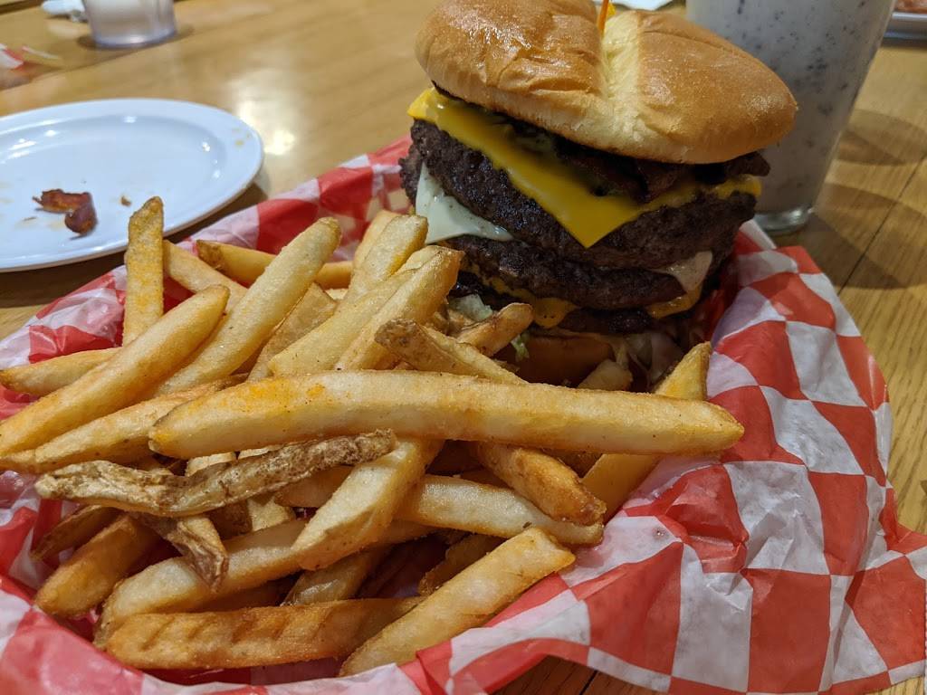 Medicine Creek Cafe | restaurant | 10322 Martin Way E, Olympia, WA 98516, USA | 3603865200 OR +1 360-386-5200