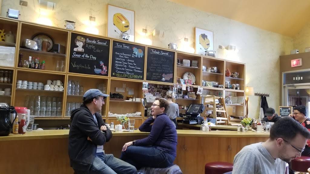 toast | restaurant | 2046 N Damen Ave, Chicago, IL 60647, USA | 7737725600 OR +1 773-772-5600