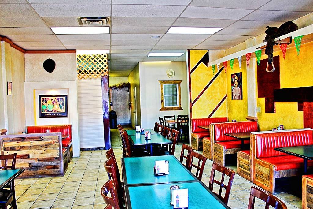 Los 3 Gallegos Express | restaurant | 1475 George Dieter Dr, El Paso, TX 79936, USA | 9155910606 OR +1 915-591-0606