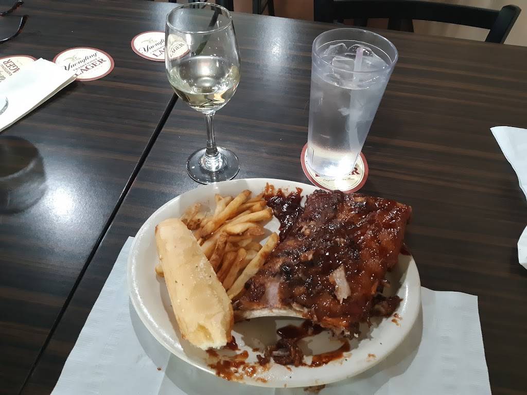 The Grill | restaurant | 6621 W Broadway #100, McCordsville, IN 46055, USA | 3173364700 OR +1 317-336-4700