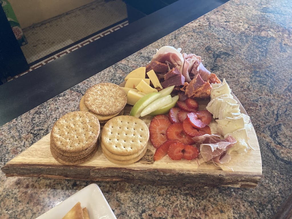 Taste of The Plains | restaurant | 1600 Central Ave, Cheyenne, WY 82001, USA | 3078233663 OR +1 307-823-3663