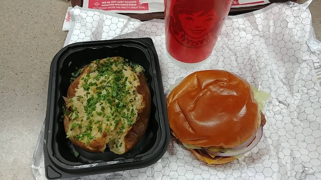 Wendys | restaurant | 375 Southdale Rd W, London, ON N6J 4G8, Canada | 5196810977 OR +1 519-681-0977