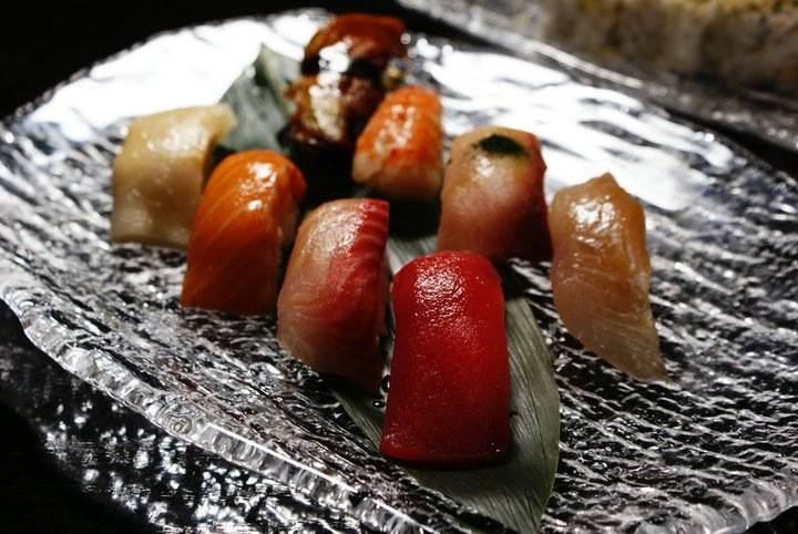 Sushi June | restaurant | 8526 W Golf Rd Unit L, Niles, IL 60714, USA | 8472577978 OR +1 847-257-7978