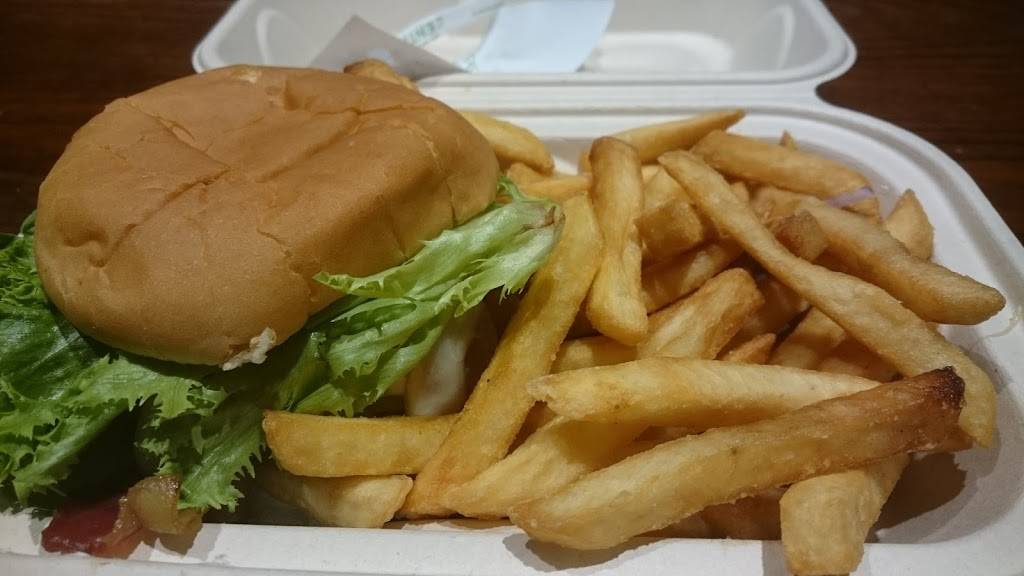 The Grill | restaurant | 1 Campus Center Way, Amherst, MA 01003, USA | 4135778114 OR +1 413-577-8114