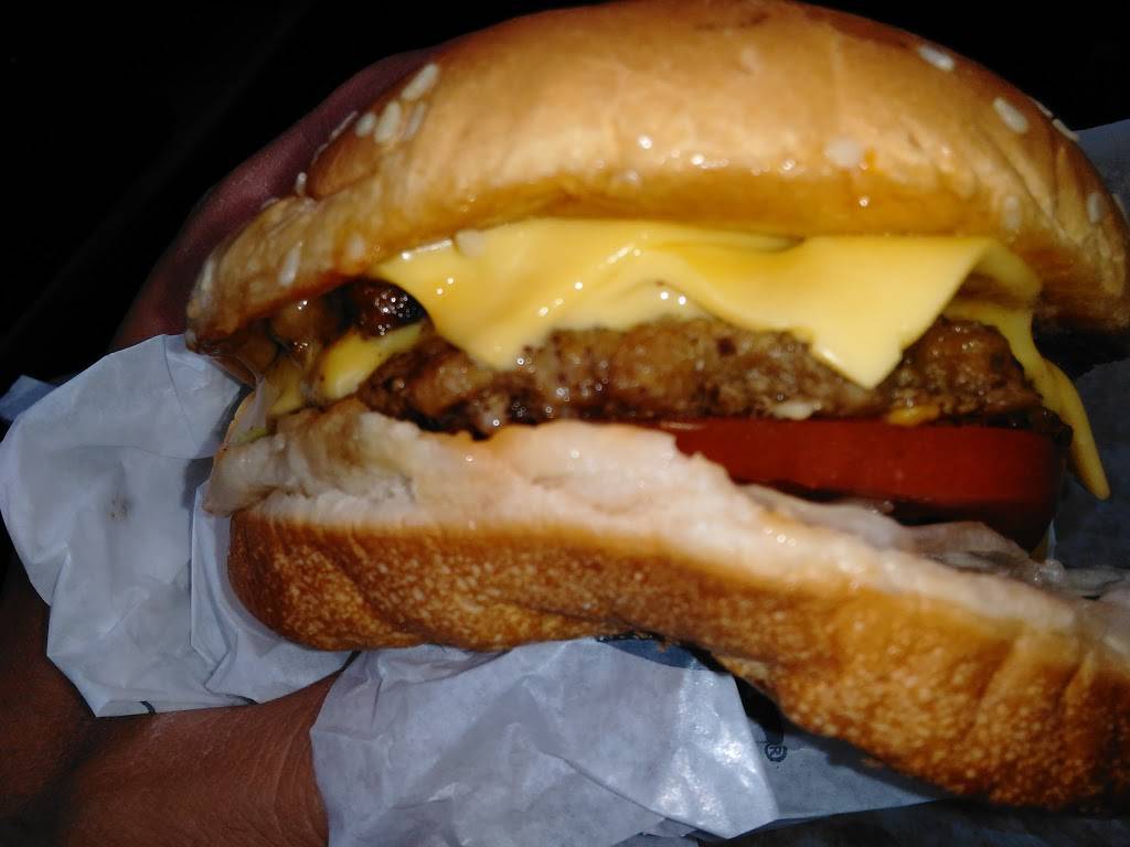 Hardees Red Burrito | restaurant | 542309 US-1, Callahan, FL 32011, USA | 9048795748 OR +1 904-879-5748