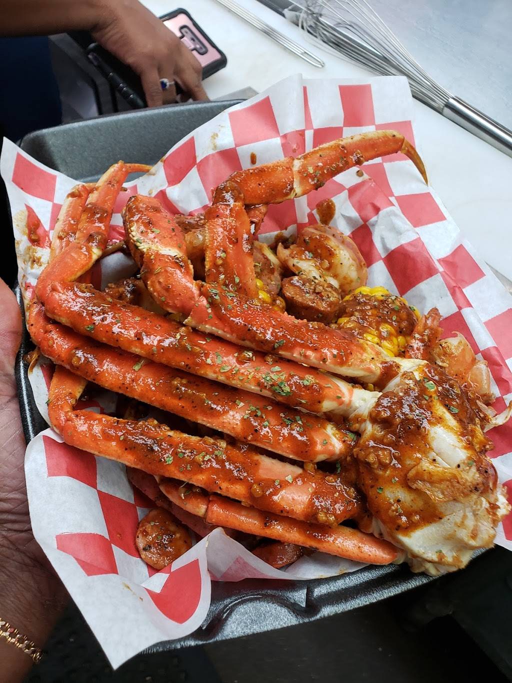 Crab Attack Cajun Seafood Shack | restaurant | 1117 1st Ave SE, Cedar Rapids, IA 52402, USA | 3193631175 OR +1 319-363-1175