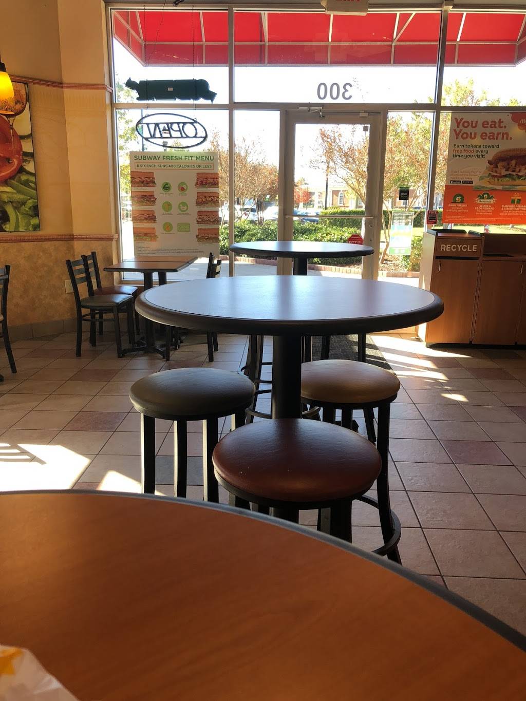 Subway | restaurant | 10130-300 Green Level Church Road, Cary, NC 27519, USA | 9194609422 OR +1 919-460-9422