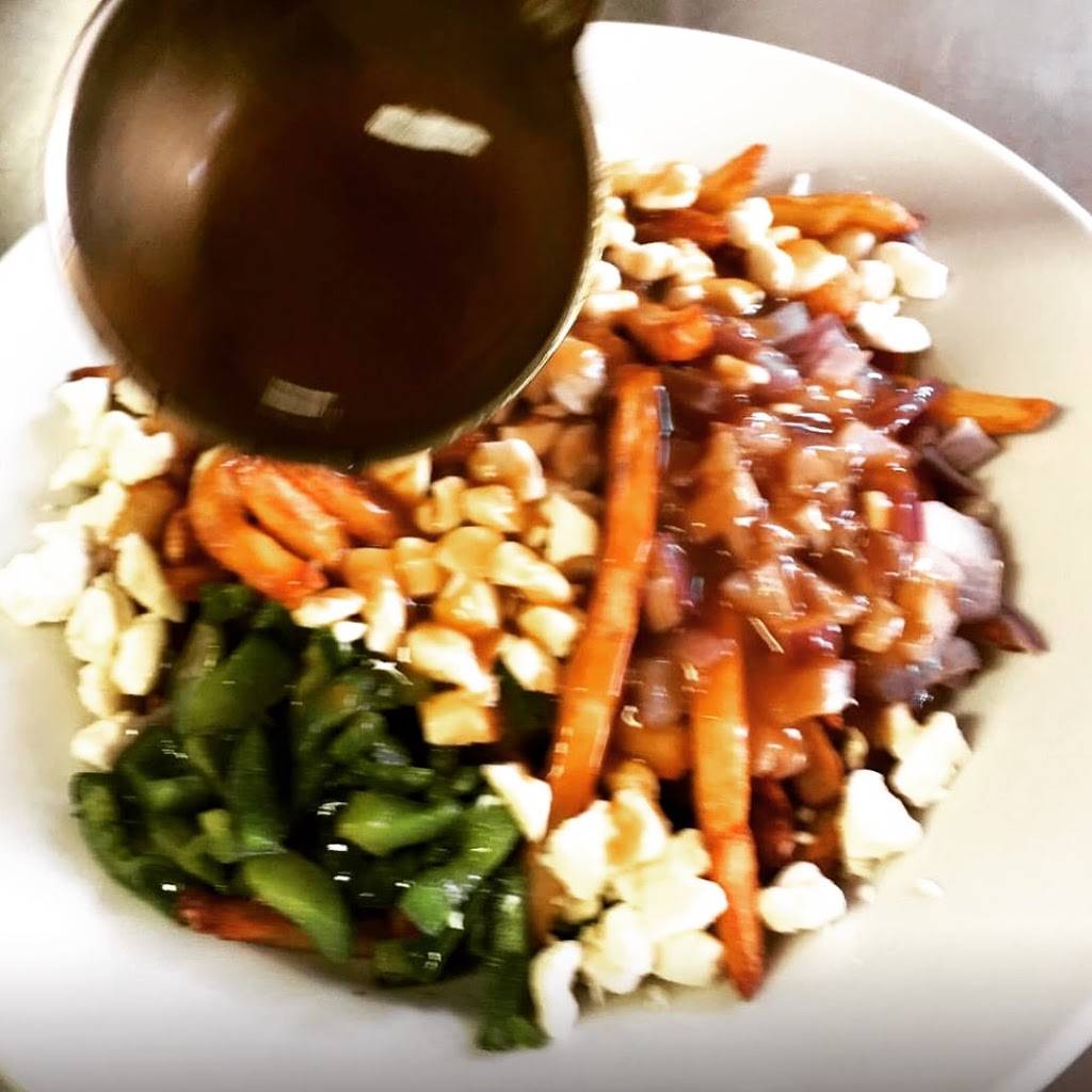 Milano Pizzeria | meal delivery | 68 Wylie Ave, Ottawa, ON K2B 6M4, Canada | 6138281111 OR +1 613-828-1111