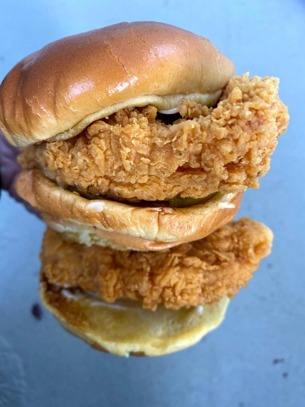 Popeyes Louisiana Kitchen | restaurant | 3541 St Rose Pkwy, Henderson, NV 89052, USA | 7022093580 OR +1 702-209-3580