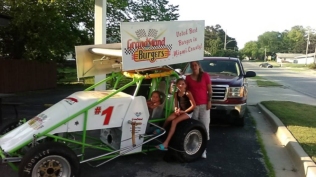 Grandstand Burgers Paola | restaurant | 812 S Silver St, Paola, KS 66071, USA | 9135944258 OR +1 913-594-4258