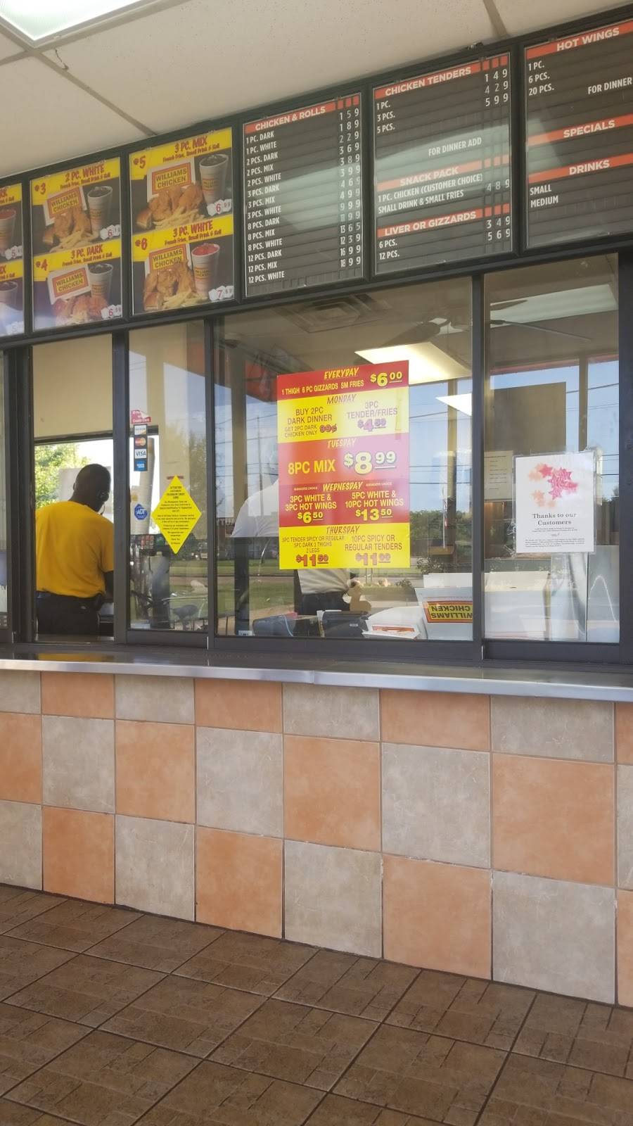 Williams Chicken | restaurant | 1014 E Pleasant Run Rd, DeSoto, TX 75115, USA | 9722233534 OR +1 972-223-3534