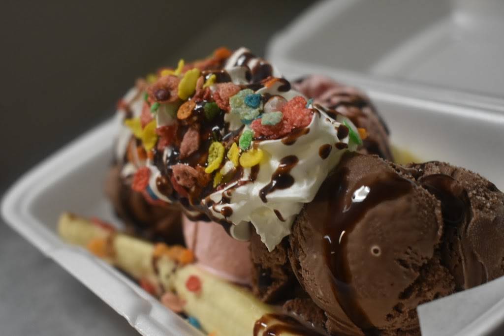 Midnight at Burnies Drive-Up | restaurant | 3221 W Hammer Ln, Stockton, CA 95209, USA | 2099520057 OR +1 209-952-0057