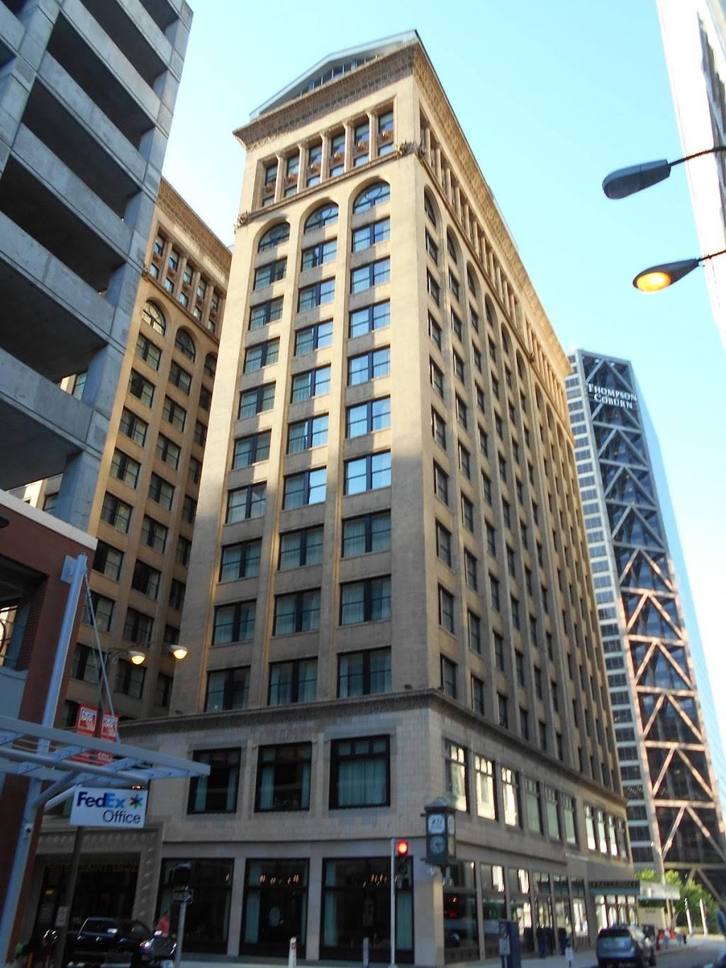 Union 30 | restaurant | 705 Olive St, St. Louis, MO 63101, USA | 3142414300 OR +1 314-241-4300