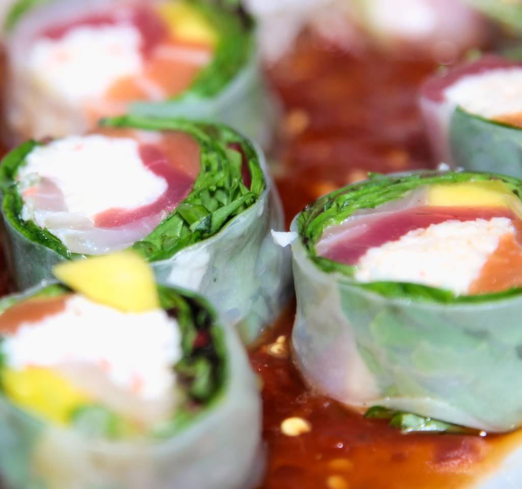 MKs Sushi | restaurant | 2901 Fair Dr #100, Fort Worth, TX 76131, USA | 8173060003 OR +1 817-306-0003