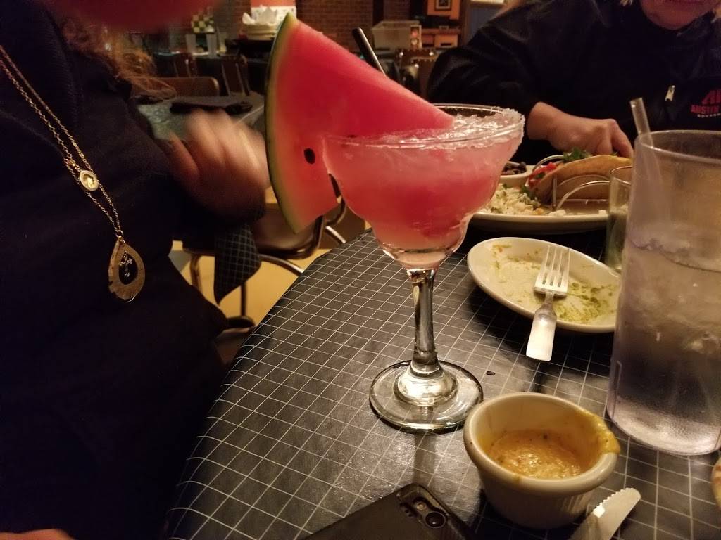 Kikos | restaurant | 821 Boyds Creek Hwy, Seymour, TN 37865, USA | 8655798010 OR +1 865-579-8010