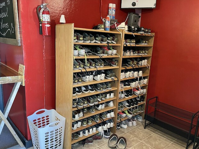 TurnBowl Lanes & Grill | restaurant | 328 Acm Dr, West Point, IA 52656, USA | 3198376815 OR +1 319-837-6815