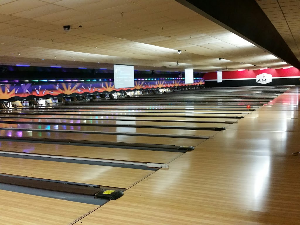 AMF Arc Lanes | restaurant | 4901 Monroe Ave, Evansville, IN 47715, USA | 8124763003 OR +1 812-476-3003