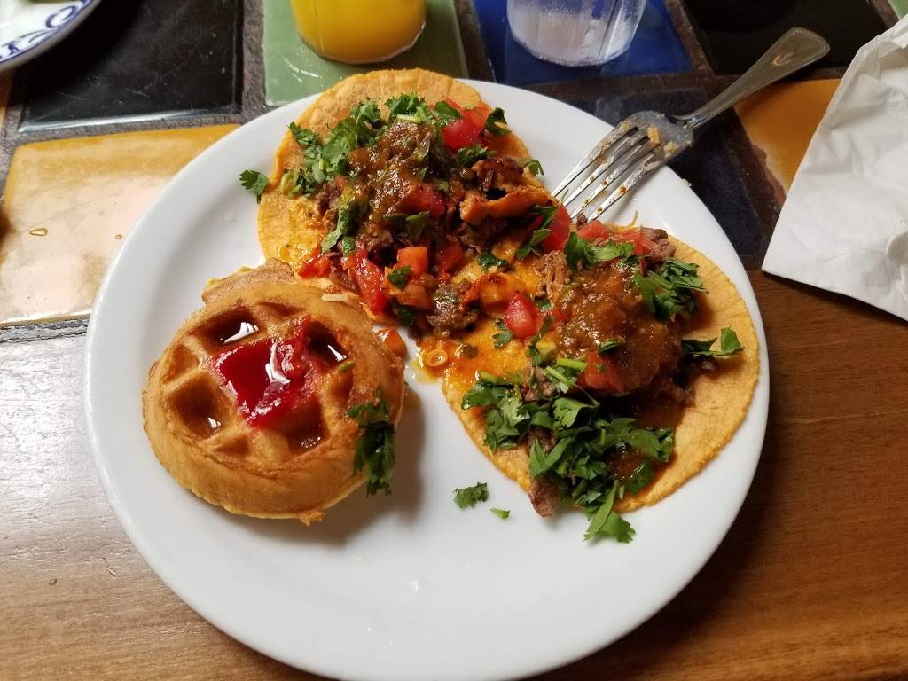 El Torito | restaurant | 22699 Oakcrest Cir, Yorba Linda, CA 92887, USA | 7149212335 OR +1 714-921-2335