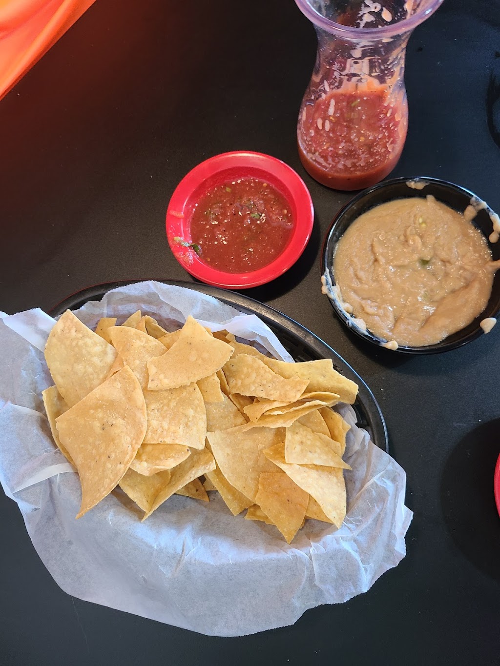 Victorias Mexican Food and Grill | restaurant | 31899 LA-16, Denham Springs, LA 70726, USA | 2253805553 OR +1 225-380-5553