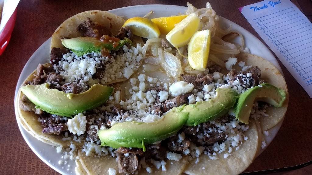 Tias Taco Hut | restaurant | 6820 Huebner Rd, Leon Valley, TX 78238, USA | 2106808646 OR +1 210-680-8646