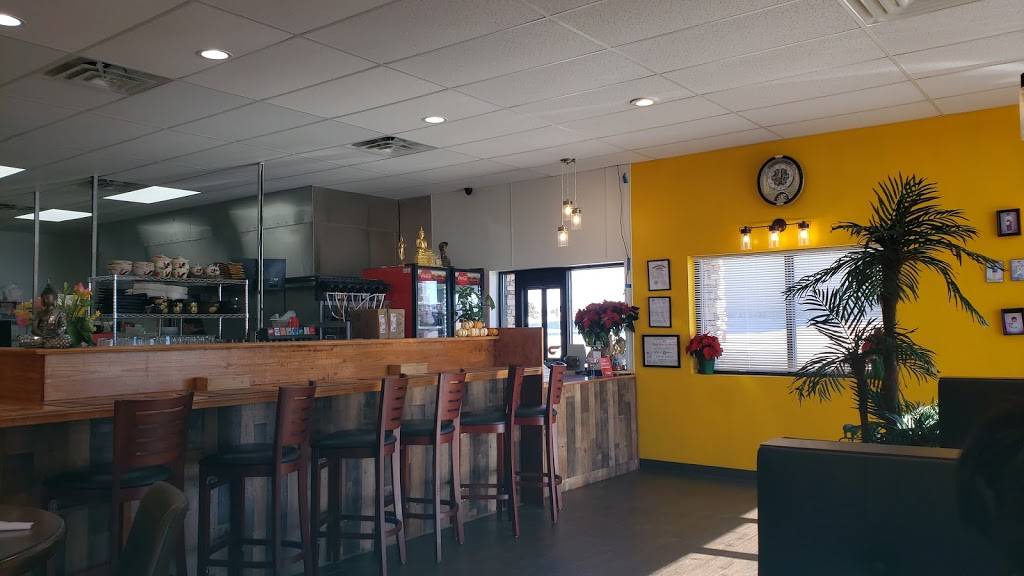 Thai Noodle World of Lawton | restaurant | 1509 NW 52nd St, Lawton, OK 73505, USA | 5806993660 OR +1 580-699-3660