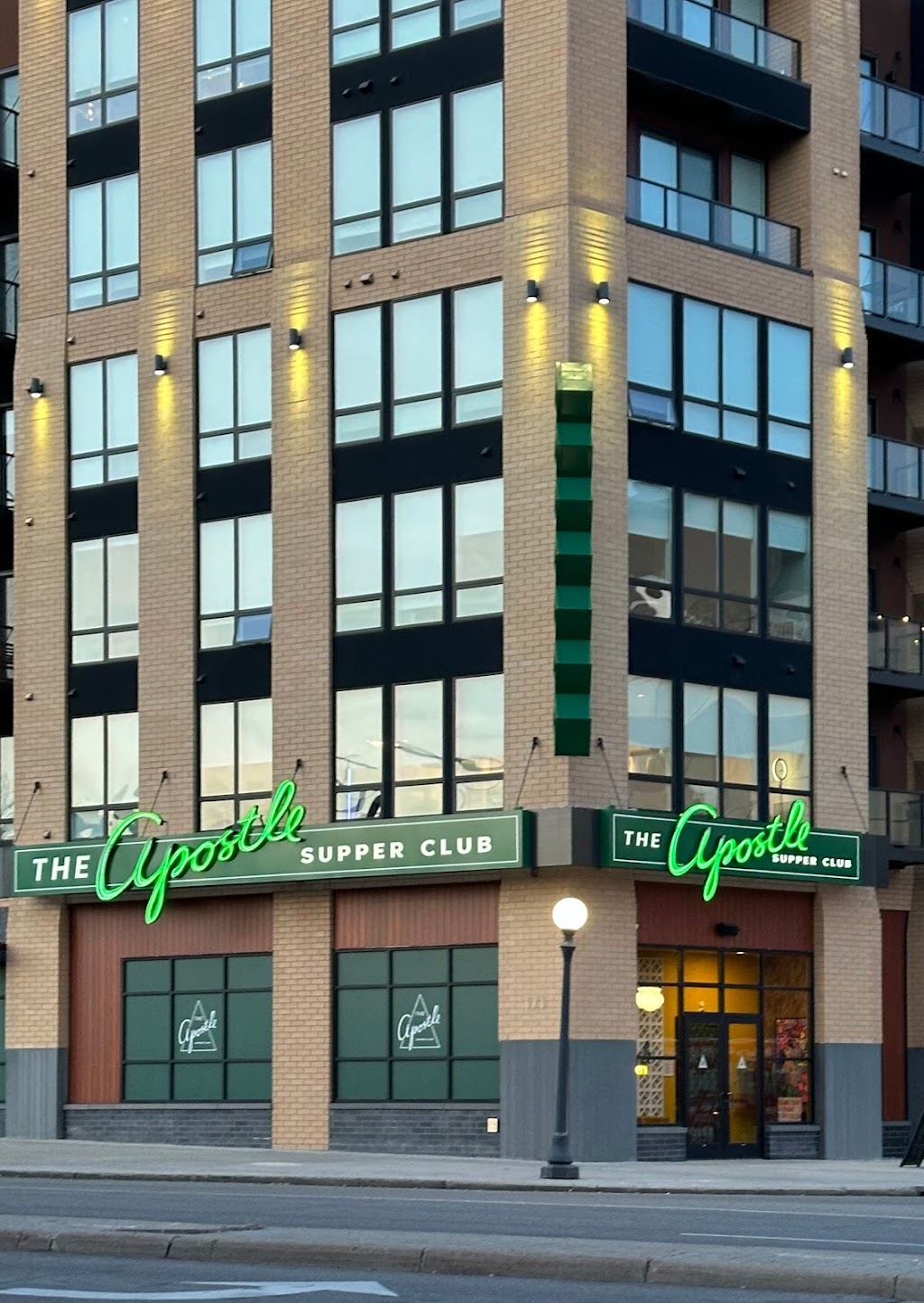 Apostle Supper Club - Saint Paul | restaurant | 253 Kellogg Blvd, St Paul, MN 55102, USA | 6513408987 OR +1 651-340-8987