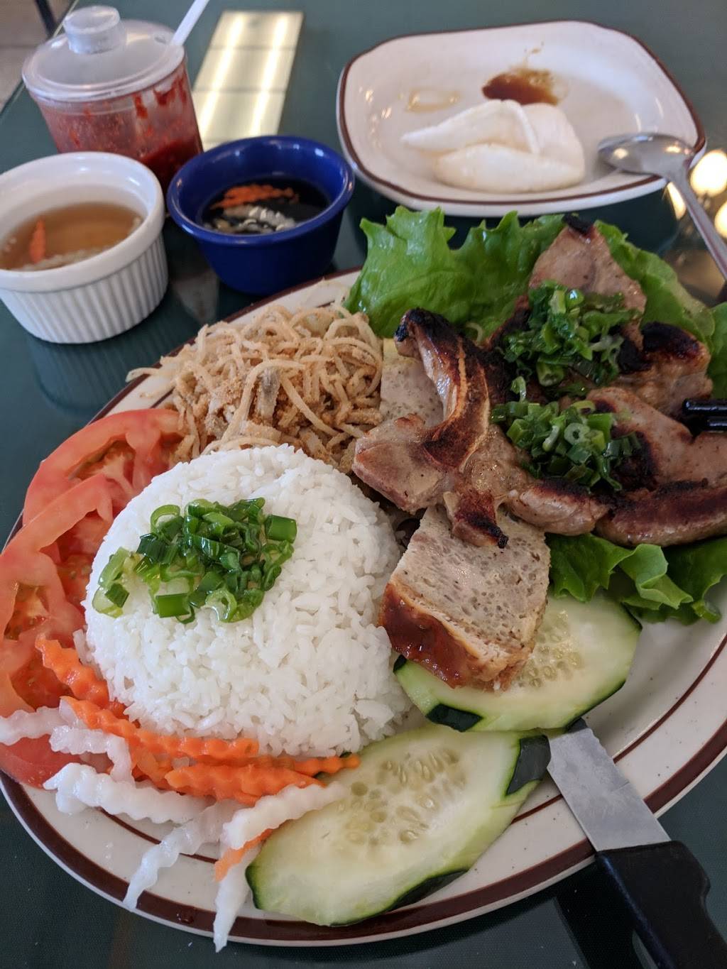 Pho Thai Nguyen | restaurant | 3221 N Classen Blvd, Oklahoma City, OK 73118, USA | 4055257373 OR +1 405-525-7373