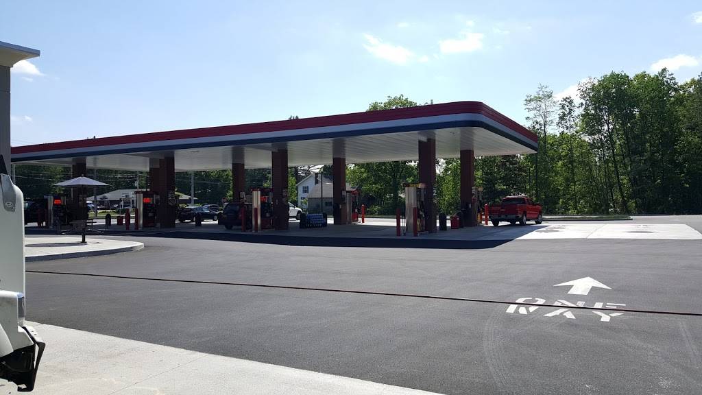 Fastrac | meal takeaway | 208 Corinth Rd, Queensbury, NY 12804, USA | 5187932647 OR +1 518-793-2647