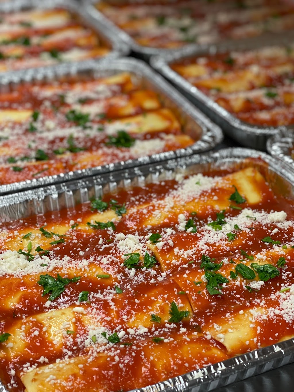 Nonna Ginas Prepared Foods & Gelateria | restaurant | 750 E Main St, Branford, CT 06405, USA | 2038965700 OR +1 203-896-5700