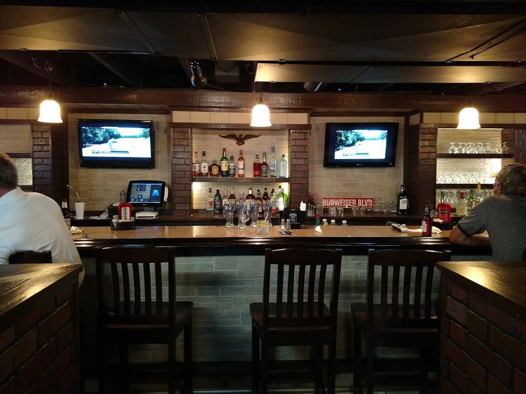 Log Cabin Inn | restaurant | 322 Madison Pike, Covington, KY 41017, USA | 8593569141 OR +1 859-356-9141