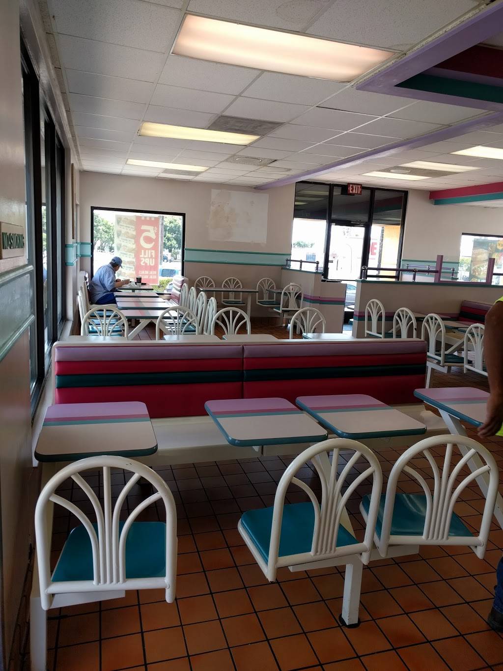 KFC | restaurant | 6807 W Military Dr, San Antonio, TX 78227, USA | 2105910650 OR +1 210-591-0650