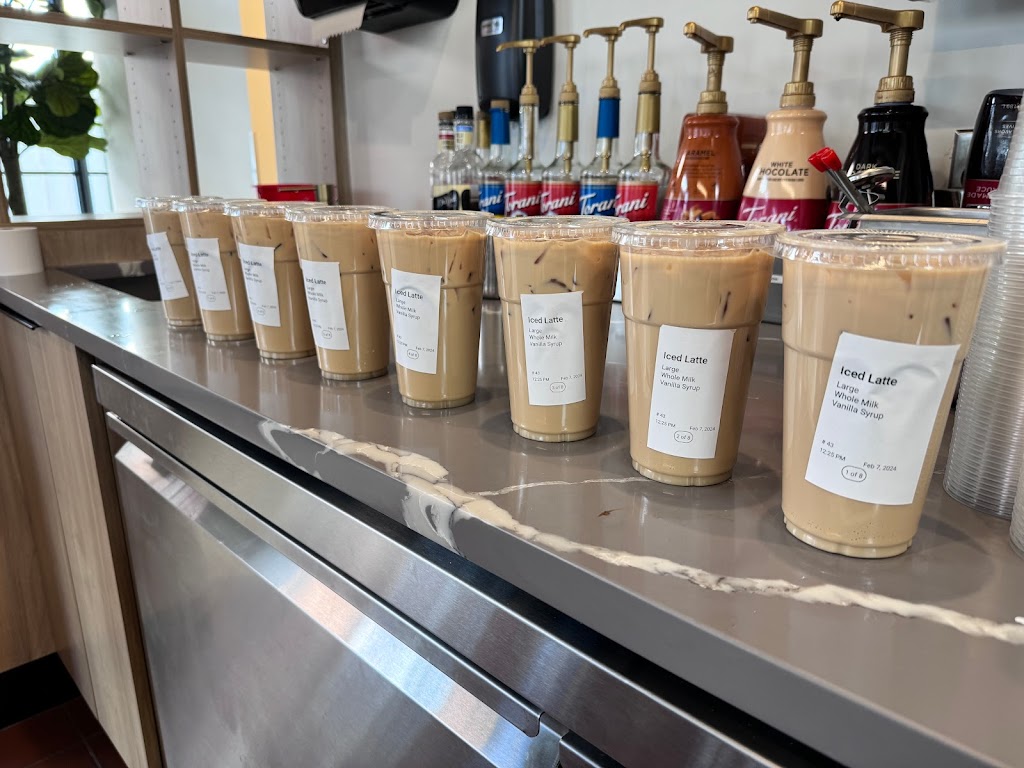 The Commons Fooderie | restaurant | 3955 Chain Bridge Rd Suite 107, Fairfax, VA 22030, USA | 7039642285 OR +1 703-964-2285