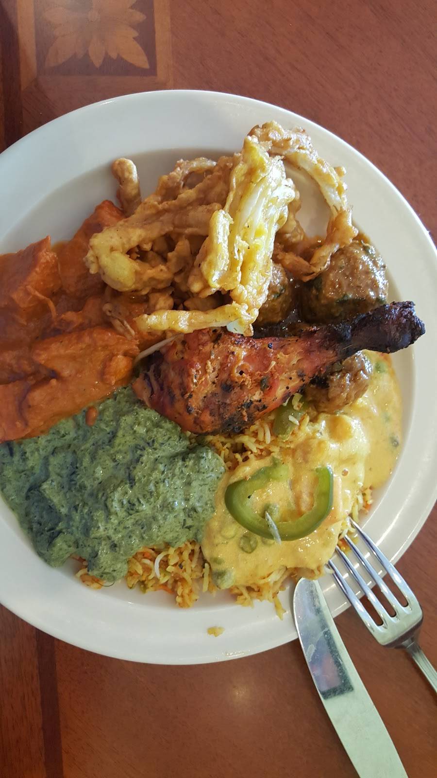 Curry Corner | restaurant | 2319 Williams Trace Blvd, Sugar Land, TX 77478, USA | 2815655881 OR +1 281-565-5881