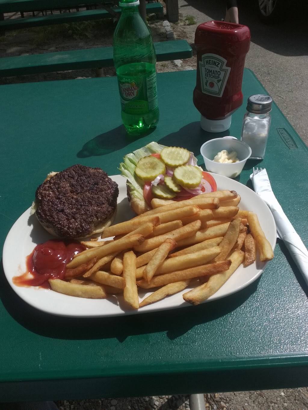 Pizzaria 101 & Family Restaurant | restaurant | 16 Mashamoquet Rd # A, Pomfret Center, CT 06259, USA | 8609285566 OR +1 860-928-5566