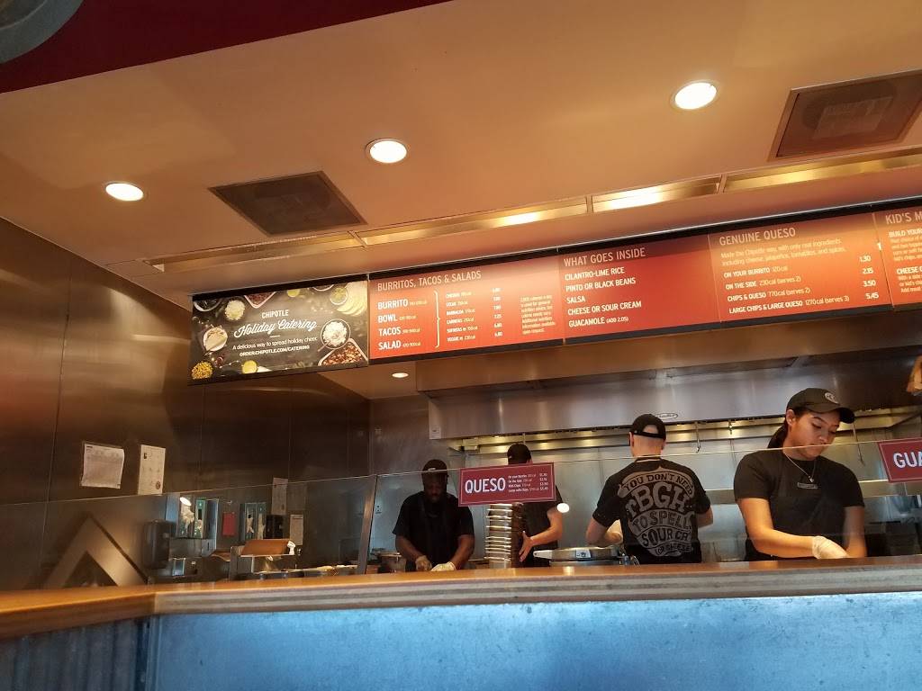 Chipotle Mexican Grill | restaurant | 5420 Southpoint Plaza Way, Fredericksburg, VA 22407, USA | 5407106040 OR +1 540-710-6040