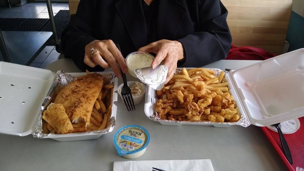 Fresh Pond Seafood Market & Takeout | restaurant | 75 Summer St, Arlington, MA 02474, USA | 7817771784 OR +1 781-777-1784