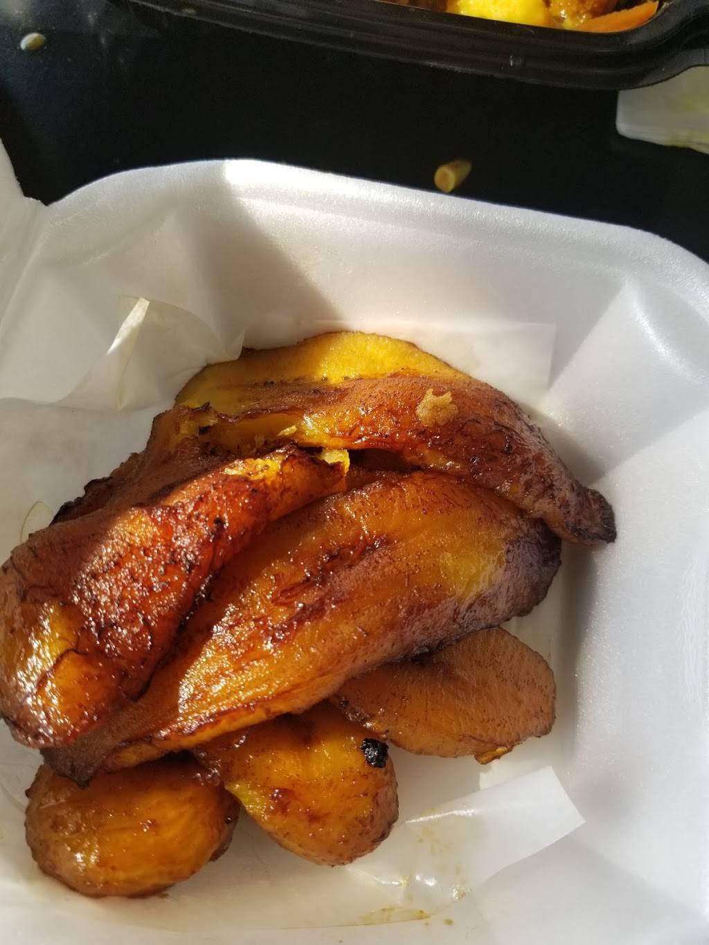 Enas Caribbean Kitchen | restaurant | 2444 Cleveland Ave, Columbus, OH 43211, USA | 6142620988 OR +1 614-262-0988