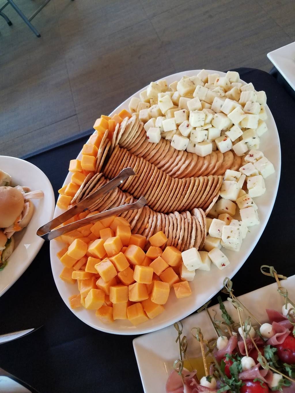 DAgneses Trattoria and Cafe | night club | 566 White Pond Dr, Akron, OH 44320, USA | 2346783612 OR +1 234-678-3612